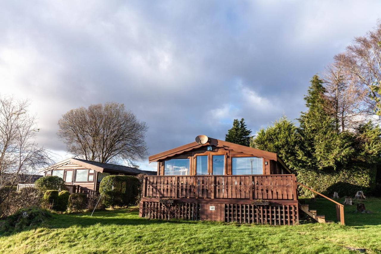 Welsh Retreat 2 Bedroom Log Cabin - Seren Property Trawsfynydd エクステリア 写真